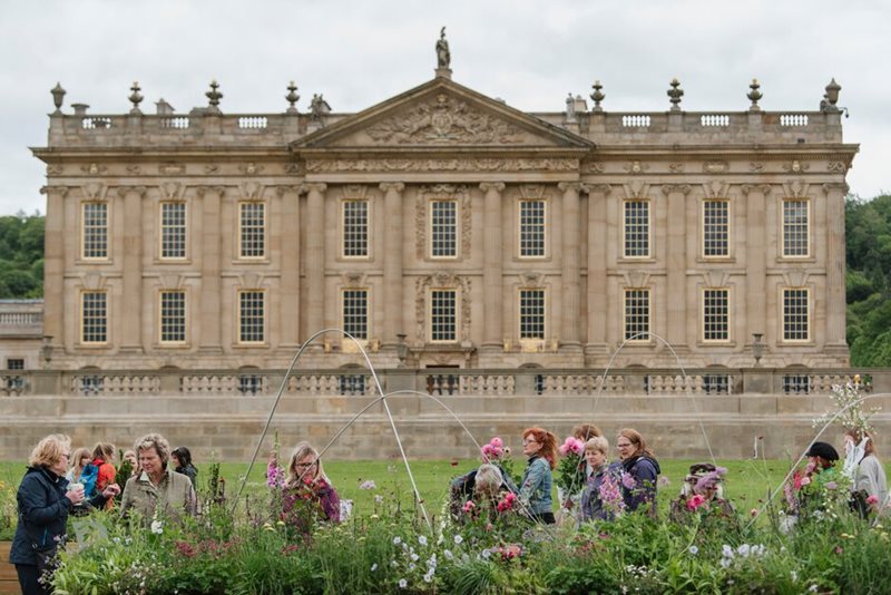 Visitors in front of Chatsworth House Visitors in front of Chatsworth House